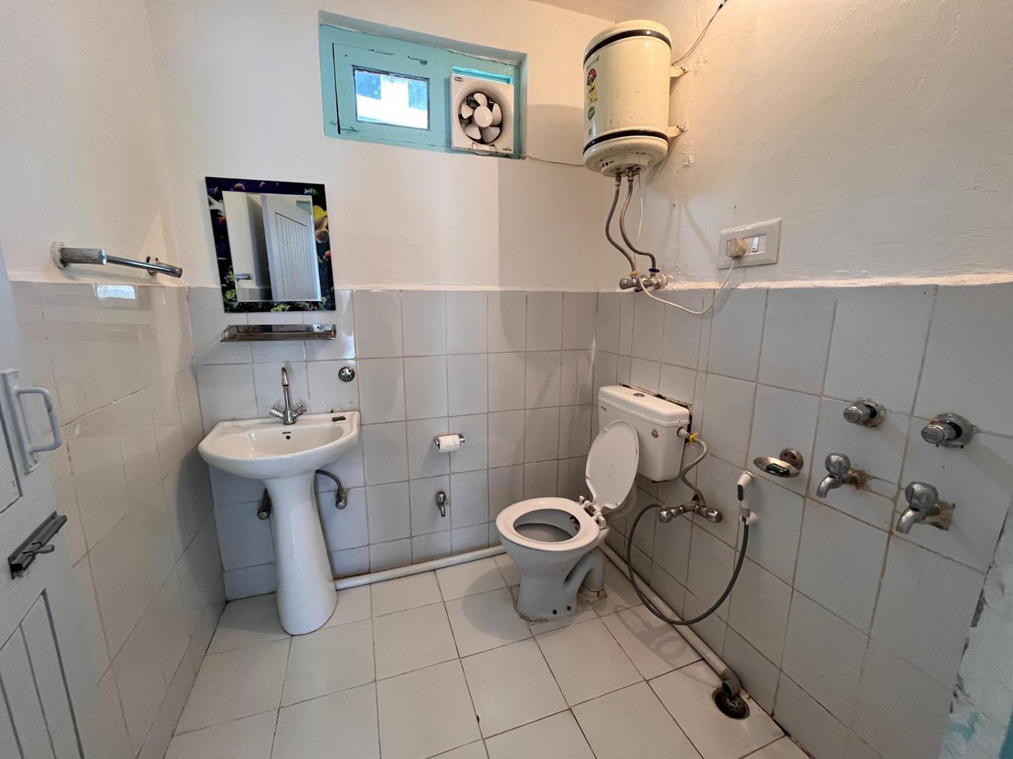 Hotel English Rose, #Personal Parking, #Petfriendly, #Garden, #Bonfire Under The Stars Manāli Exteriör bild